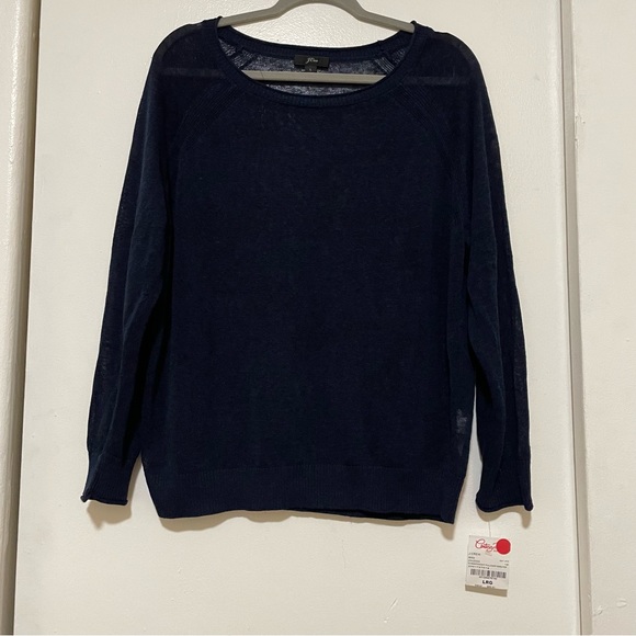 J.Grew Tops - J.GREW Linen Long Blue Sleeves T-SHIRT
Size Large